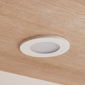 Corte de panel para instalar spots